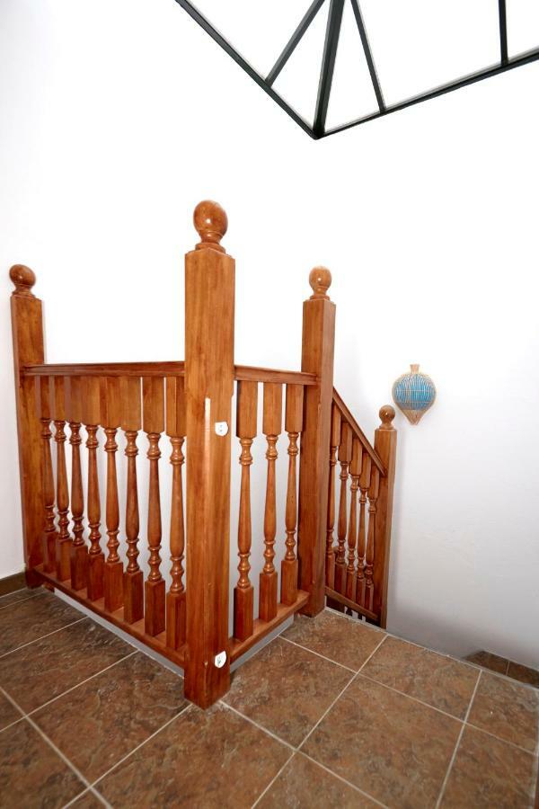 Casa Margarita - Shared Pool - Close To Seafront Promenade Punta Mujeres 外观 照片
