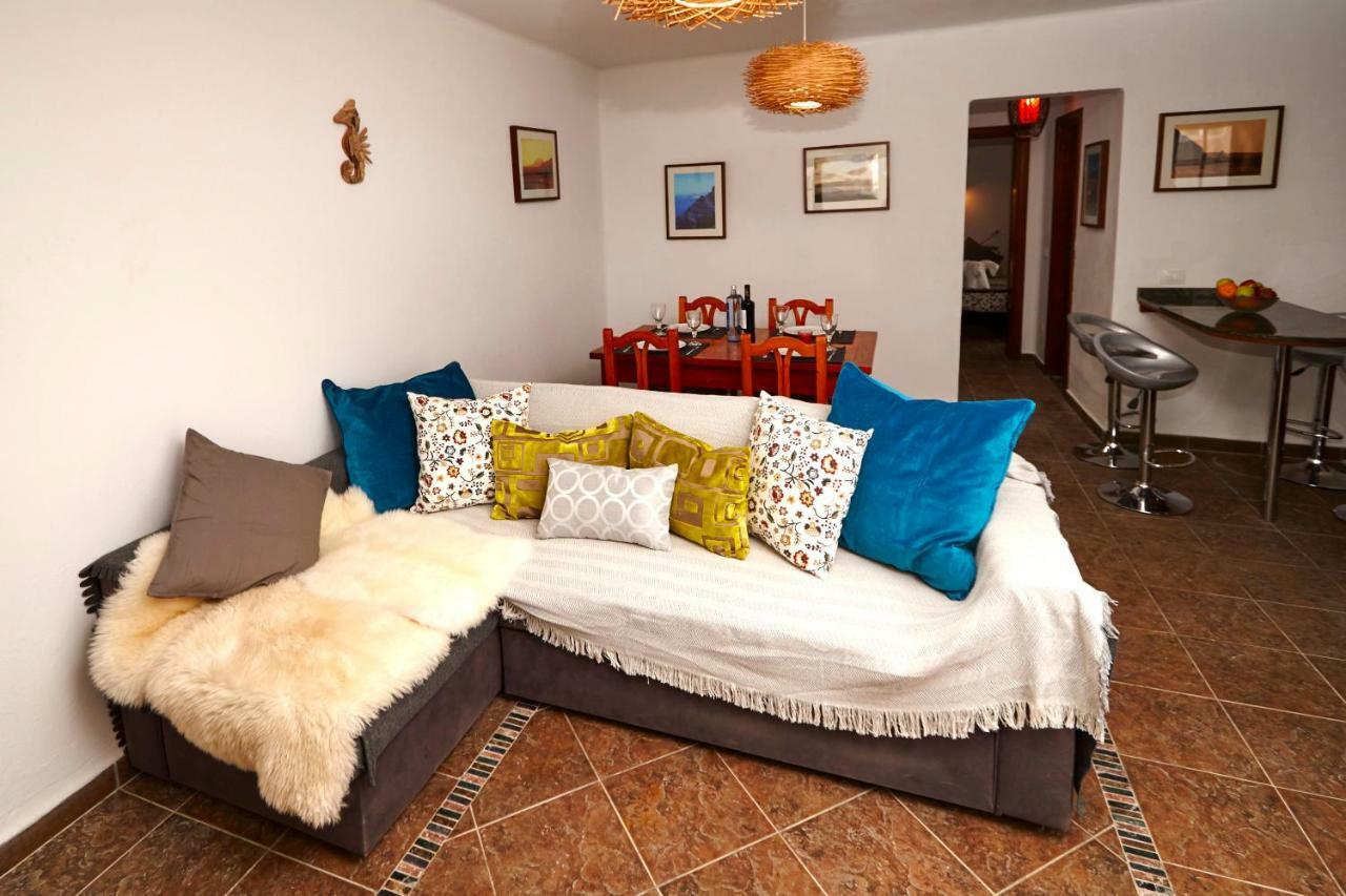 Casa Margarita - Shared Pool - Close To Seafront Promenade Punta Mujeres 外观 照片